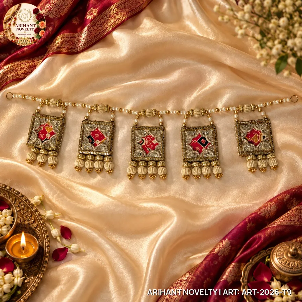 Reversible Gold Square-Medallion Garland Toran – handmade Toran rakhi from Bikaner by Arihant Novelty